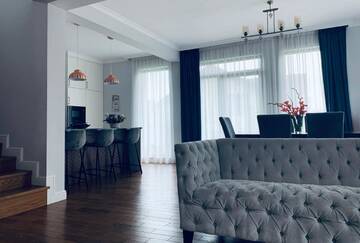 Фотографии Виллы Luxury Residence Emily г. Клуж-Напока (Румыния) №1 Фото Виллы Luxury Residence Emily г. Клуж-Напока 1