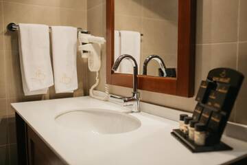 Фотографии Отель Hotel Briliant г. Клуж-Напока (Румыния) №3 Фото Отель Hotel Briliant г. Клуж-Напока 3