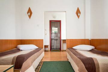 Фотографии Отель Hotel Beta г. Клуж-Напока (Румыния) №3 Фото Отель Hotel Beta г. Клуж-Напока 3