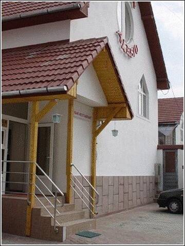 Фотографии Отель Vila Casa Alesiv г. Клуж-Напока (Румыния) №2 Фото Отель Vila Casa Alesiv г. Клуж-Напока 2
