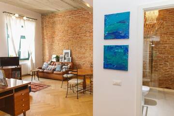 Фото номера Апартаменты - 1-й этаж Апарт-отели Camino Home 2 г. Клуж-Напока 8