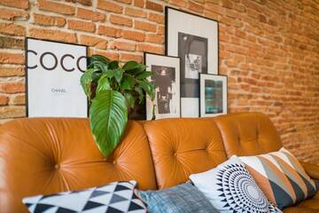 Фото номера Апартаменты - 1-й этаж Апарт-отели Camino Home 2 г. Клуж-Напока 7