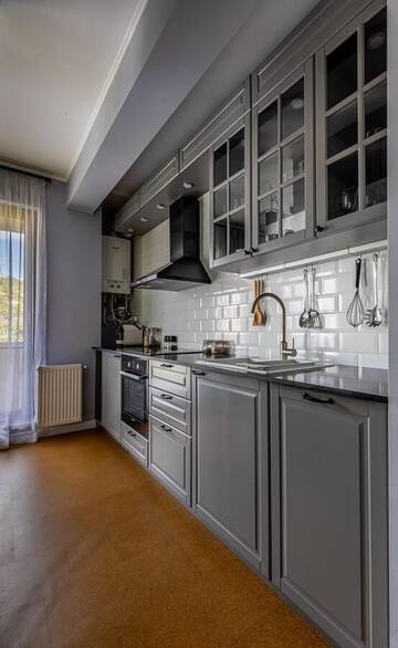 Фото Апарт-отели The Golfer Apartment - Jacuzzi &amp; Panoramic View г. Клуж-Напока 5