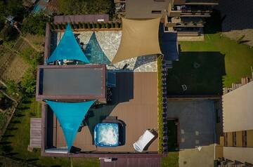 Фото номера Апартаменты Делюкс Апарт-отели The Golfer Apartment - Jacuzzi &amp; Panoramic View г. Клуж-Напока 11