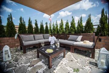 Фото номера Апартаменты Делюкс Апарт-отели The Golfer Apartment - Jacuzzi &amp; Panoramic View г. Клуж-Напока 36