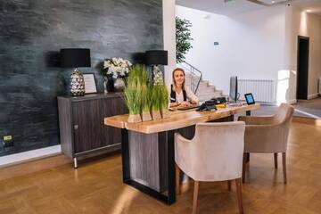Фото Отель Norm Hill Hotel г. Клуж-Напока 2