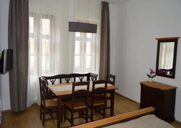Фото номера Апартаменты с балконом Гостевой дом Guest House 1568 г. Клуж-Напока 6