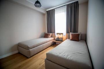 Фото номера Апартаменты Делюкс Апарт-отели The Aviator Apartment - Jacuzzi &amp; Panoramic View г. Клуж-Напока 41