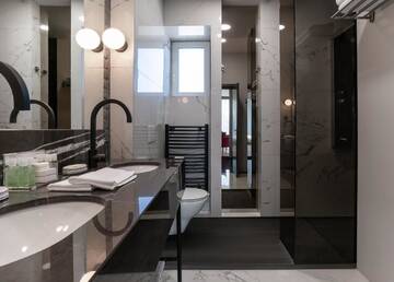Фото номера Люкс с террасой Отель Hotel River Park г. Клуж-Напока 13