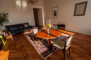Фото номера Апартаменты с 2 спальнями Апарт-отели Camino Home г. Клуж-Напока 9