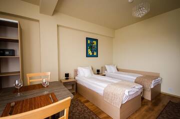 Фото Апарт-отели Apart Hotel Bonjour Cluj г. Клуж-Напока 3