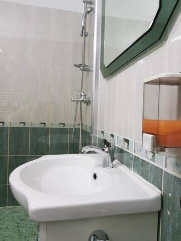 Фото номера Улучшенный двухместный номер с 1 кроватью Гостевой дом Vila Vanda г. Клуж-Напока 8