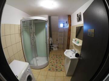 Фото номера Трехместный номер Хостелы Sport Hostel Cluj г. Клуж-Напока 12