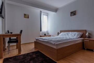 Фото номера Двухместный номер с 1 кроватью и собственной ванной комнатой Апарт-отели Elis Residence г. Клуж-Напока 15