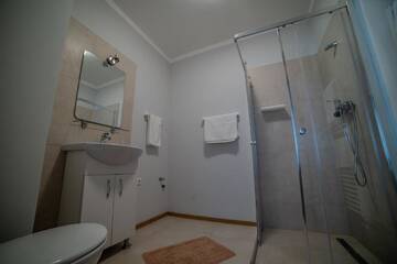 Фото номера Двухместный номер с 1 кроватью и собственной ванной комнатой Апарт-отели Elis Residence г. Клуж-Напока 11