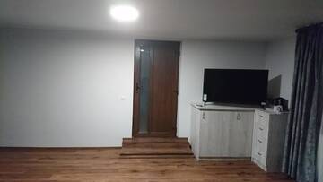 Фото номера Номер с кроватью размера «king-size» Гостевой дом BBS Residence г. Клуж-Напока 5