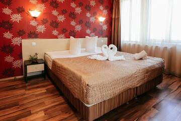 Фото номера Трехместный номер Отель Vila Vidalis г. Клуж-Напока 3