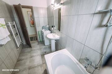 Фото номера Апартаменты Апарт-отели Brickyard Apartments Cluj г. Клуж-Напока 18
