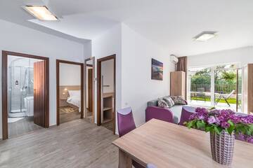 Фото номера Апартаменты с 2 спальнями Апарт-отели Residence Il Lago г. Клуж-Напока 3