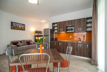 Фото номера Апартаменты с 1 спальней Апарт-отели Residence Il Lago г. Клуж-Напока 3
