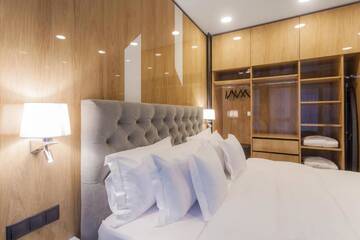 Фото номера Представительский люкс с 1 спальней Отель Hotel Platinia г. Клуж-Напока 2