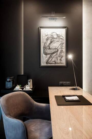 Фото номера Представительский люкс с 1 спальней Отель Hotel Platinia г. Клуж-Напока 9