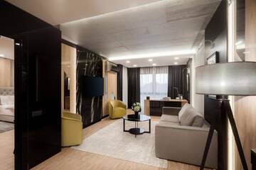 Фото номера Представительский люкс с 1 спальней Отель Hotel Platinia г. Клуж-Напока 3