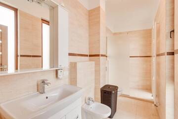 Фото номера Улучшенная вилла Виллы The K Guest House г. Клуж-Напока 46