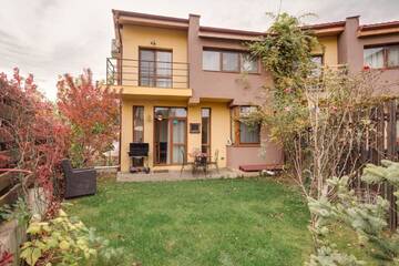 Фото номера Улучшенная вилла Виллы The K Guest House г. Клуж-Напока 42
