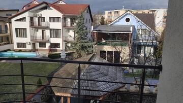Фото номера Двухместный номер с 2 отдельными кроватями и общей ванной комнатой Гостевой дом BigCitty Rooms and Apartments г. Клуж-Напока 13