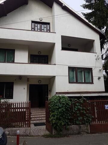 Фото Хостелы Enjoy Hostel г. Клуж-Напока 1