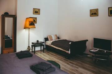 Фото номера Стандартный трехместный номер Проживание в семье Mansion Josephina г. Клуж-Напока 32