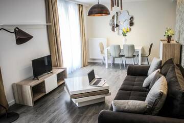 Фото номера Апартаменты с 1 спальней Апарт-отели UBA Accommodation Aparthotel г. Клуж-Напока 32