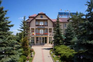 Фото Отель Hotel Stil г. Клуж-Напока 2
