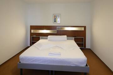 Фото номера Double or Twin Room - 3* Гостевой дом Vila Rosa г. Клуж-Напока 18