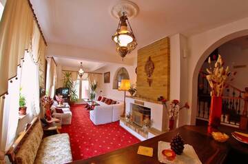 Фото Отель Villa-Hotel Escala г. Клуж-Напока 2