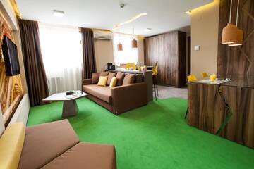 Фото Отель Aparthotel Gutinului г. Клуж-Напока 4