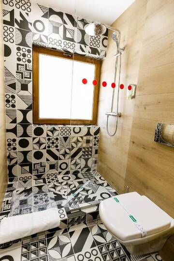 Фото номера Бюджетный номер-студио Отель Aparthotel Gutinului г. Клуж-Напока 6