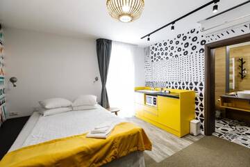 Фото номера Бюджетный номер-студио Отель Aparthotel Gutinului г. Клуж-Напока 3