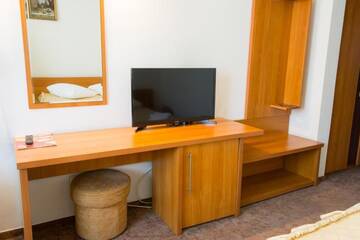 Фото номера Стандартный двухместный номер с 2 отдельными кроватями Отель Hotel Victoria г. Клуж-Напока 13
