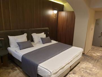 Фото номера Стандартный четырехместный номер Отель Vila Siago г. Клуж-Напока 4