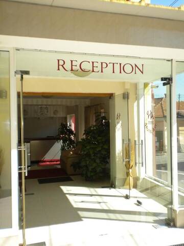 Фото Отель Hotel Ary г. Клуж-Напока 3
