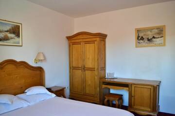 Фото номера Люкс Отель Hotel Meteor Cluj г. Клуж-Напока 7