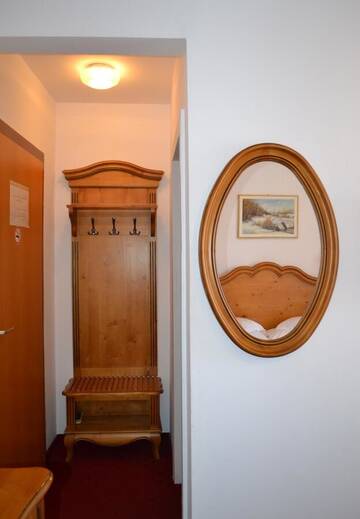 Фото номера Люкс Отель Hotel Meteor Cluj г. Клуж-Напока 4