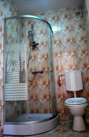 Фото номера Трехместный номер Отели типа «постель и завтрак» Vila Meteor г. Клуж-Напока 11