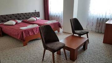 Фото номера Полулюкс Отель Hotel Alexis г. Клуж-Напока 22