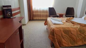 Фото номера Стандартный двухместный номер с 1 кроватью Отель Hotel Alexis г. Клуж-Напока 12