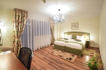 Фото номера Апартаменты-студио Апарт-отели Cabrio Apart Hotel г. Клуж-Напока 64