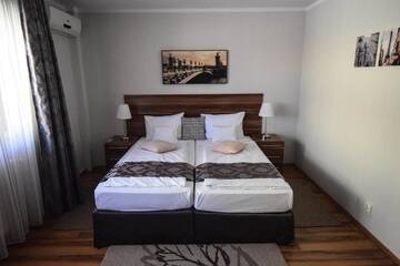 Фото номера Апартаменты-студио Апарт-отели Cabrio Apart Hotel г. Клуж-Напока 44