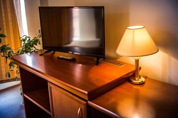 Фото номера Двухместный номер с 1 кроватью или 2 отдельными кроватями Отель Seven Hotel г. Клуж-Напока 5
